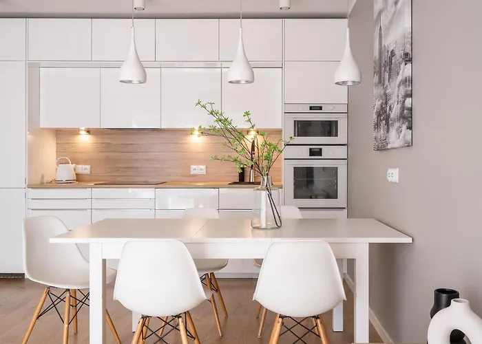 Rentplanet - Apartament Partynice Appartement *