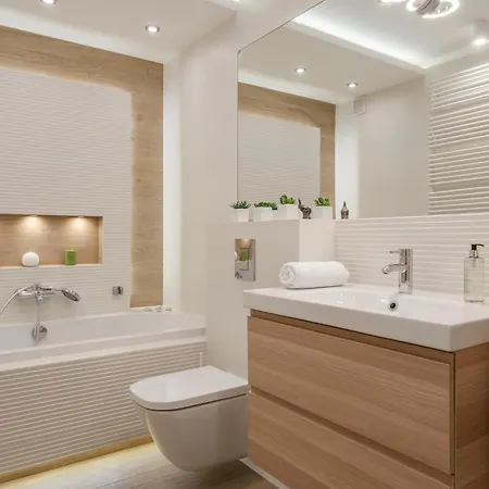 Rentplanet - Apartament Partynice *