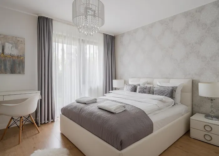 Rentplanet - Apartament Partynice Apartmán Vratislav