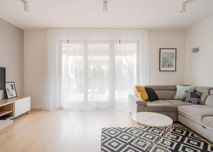 Rentplanet - Apartament Partynice Apartmán Vratislav